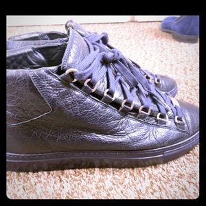 Balenciaga High-Top Calf Leather Sneakers